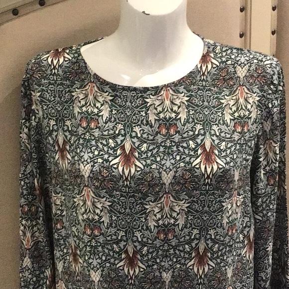 H&M blouse - Picture 2 of 6